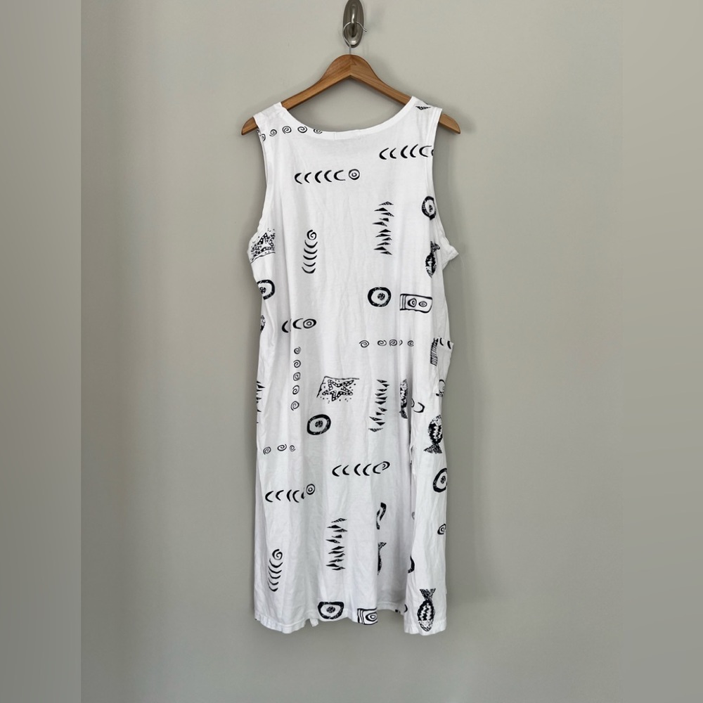 In Gear Resort Style White Swimsuit Coverup White with black details - Picture 3 of 4